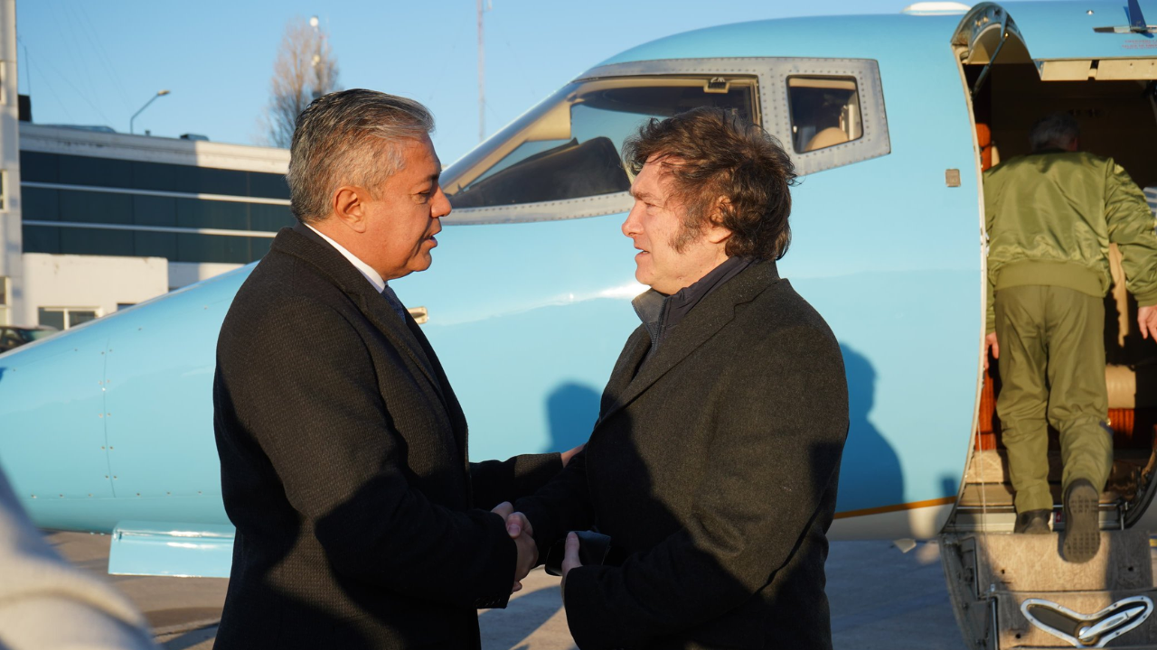 Javier Milei y Rolando Figueroa