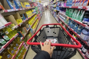 El consumo sigue débil: cayeron las ventas en supermercados, mayoristas y shoppings durante abril