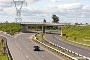Avanza la privatización de rutas nacionales: 22 empresas siguen en carrera por la tercera etapa de concesiones