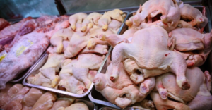 El pollo desplazó a la carne vacuna y se convirtió en la proteína más consumida por los argentinos