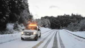 Alerta naranja por nevadas en Neuquén: las zonas donde se esperan las mayores complicaciones
