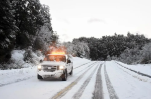 La nieve se instala en Neuquén: rige una alerta amarilla por nevadas hasta el viernes