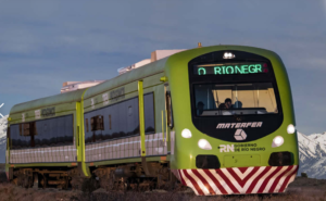 Tren Patagónico: el servicio que une Viedma y Bariloche con camarotes, restaurante y cine a bordo