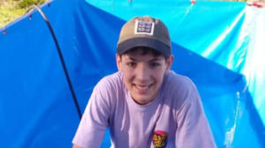 Preocupa la salud de Alan: el adolescente de General Roca sufrió una infección en el Garrahan
