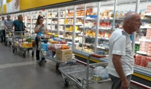 Inflación de junio: el INDEC publica este martes el dato y crece la expectativa por una nueva desaceleración