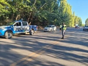 Tragedia en el norte neuquino: una mujer de 70 años murió tras ser atropellada por una moto en Andacollo
