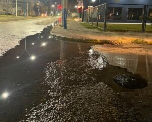 Roca labró 21 actas contra ARSA por pérdidas de agua, desbordes cloacales y falta de señalización