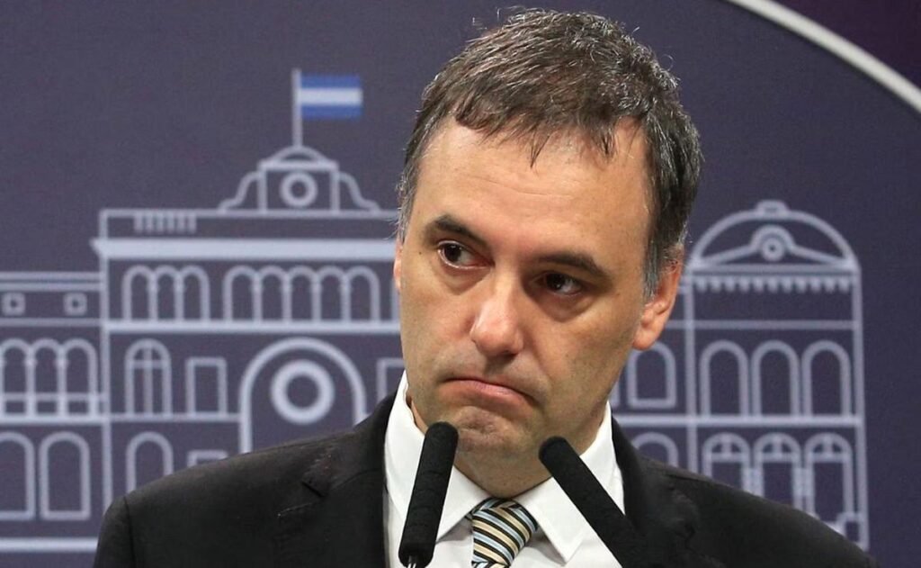 Vence el plazo para que Manuel Adorni responda las 20 preguntas de la Justicia sobre su patrimonio