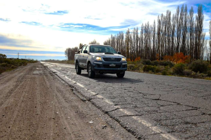 Histórico: Río Negro asumirá el mantenimiento de las rutas nacionales 22 y 151