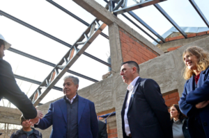Chos Malal tendrá un nuevo Centro Oncológico y ampliará su Centro de Diálisis