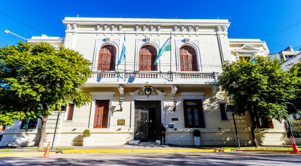 Río Negro consiguió más plazo para devolver a Nación un adelanto de 0.000 millones