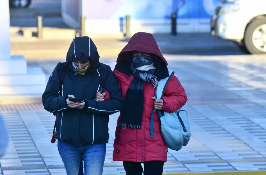 Miércoles invernal en Neuquén: frío intenso y posibilidad de nieve en la cordillera