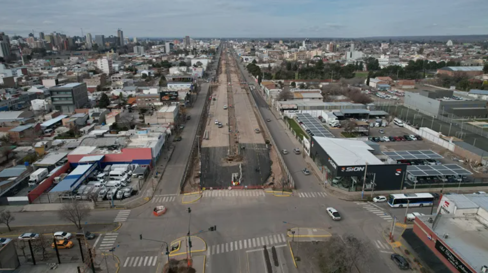 Avenida Mosconi: habilitarán un nuevo tramo y avanza la obra del viaducto