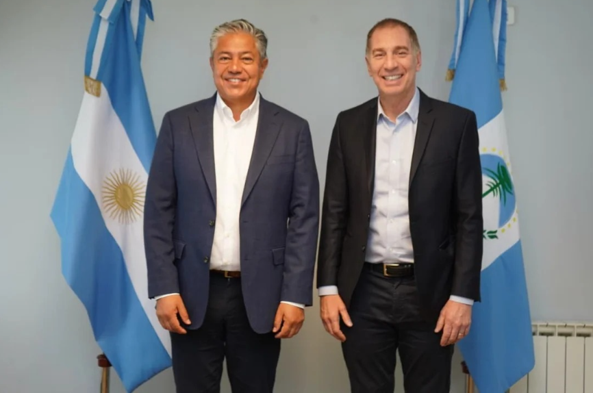 Figueroa se reúne con Santilli y llevará a Nación reclamos por gas, rutas y obras