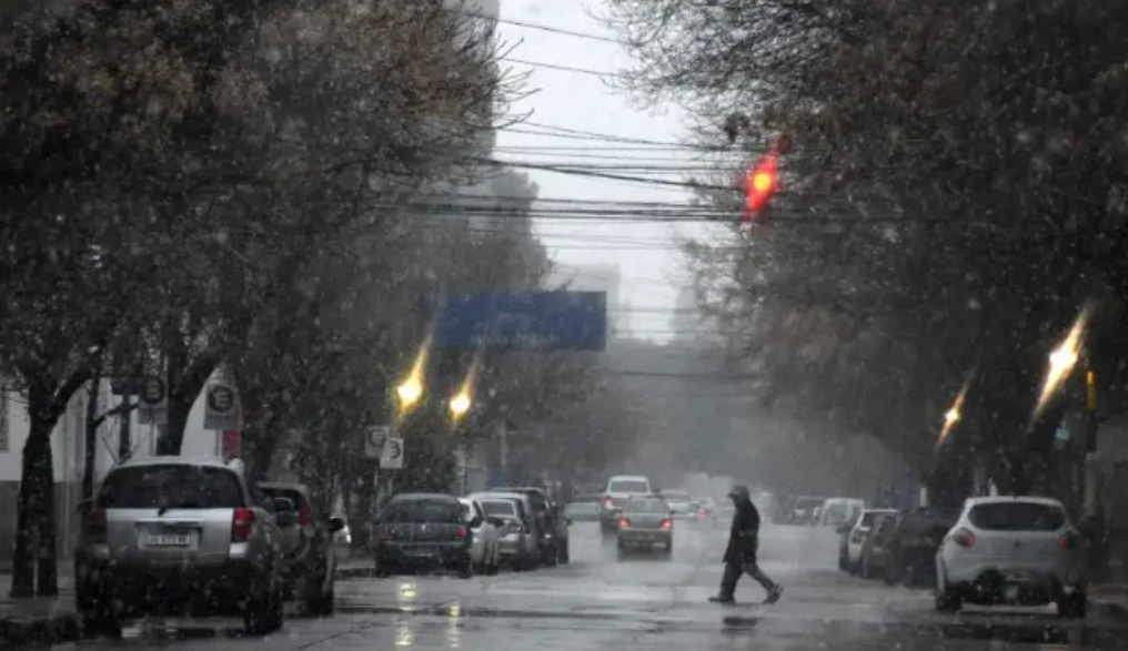 Viernes nublado y con lluvias débiles: así estará el tiempo en Río Negro