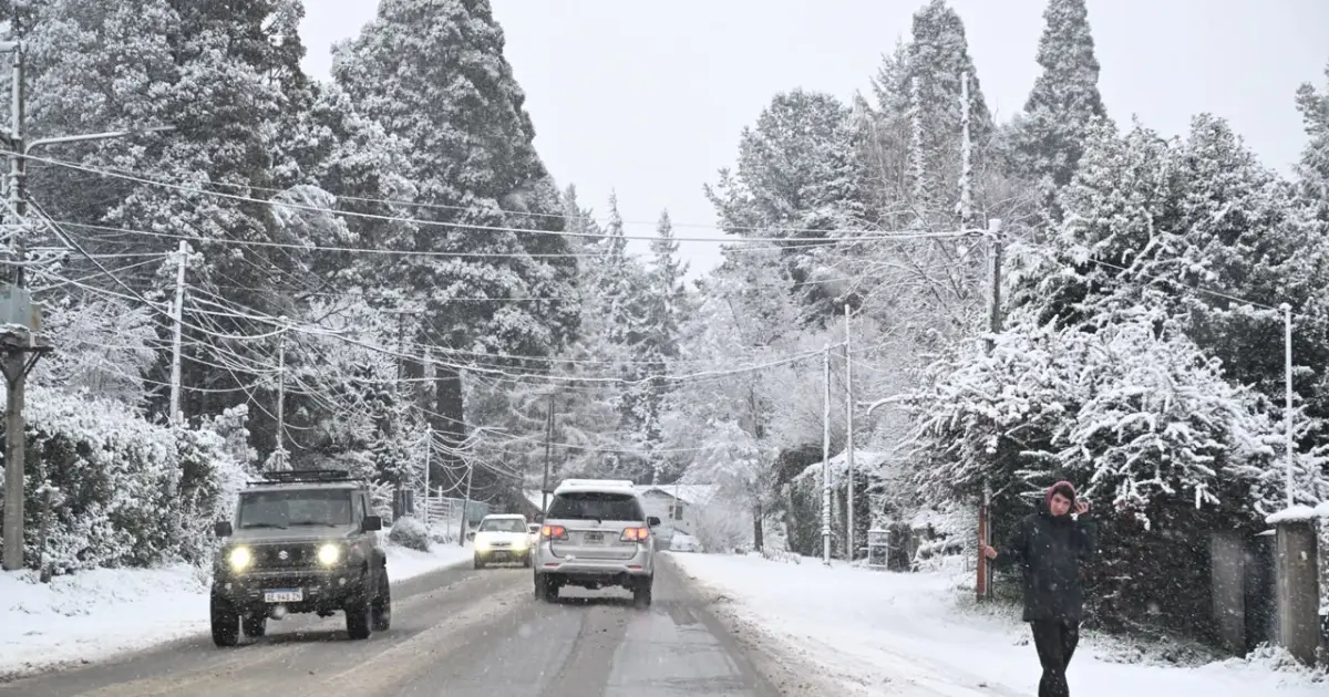 El SMN emitió alertas por nieve, tormentas y viento: las provincias afectadas 