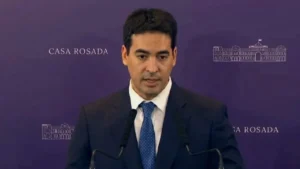 Adrián Ravier confirmó que el Gobierno aplicará sanciones por el paro portuario