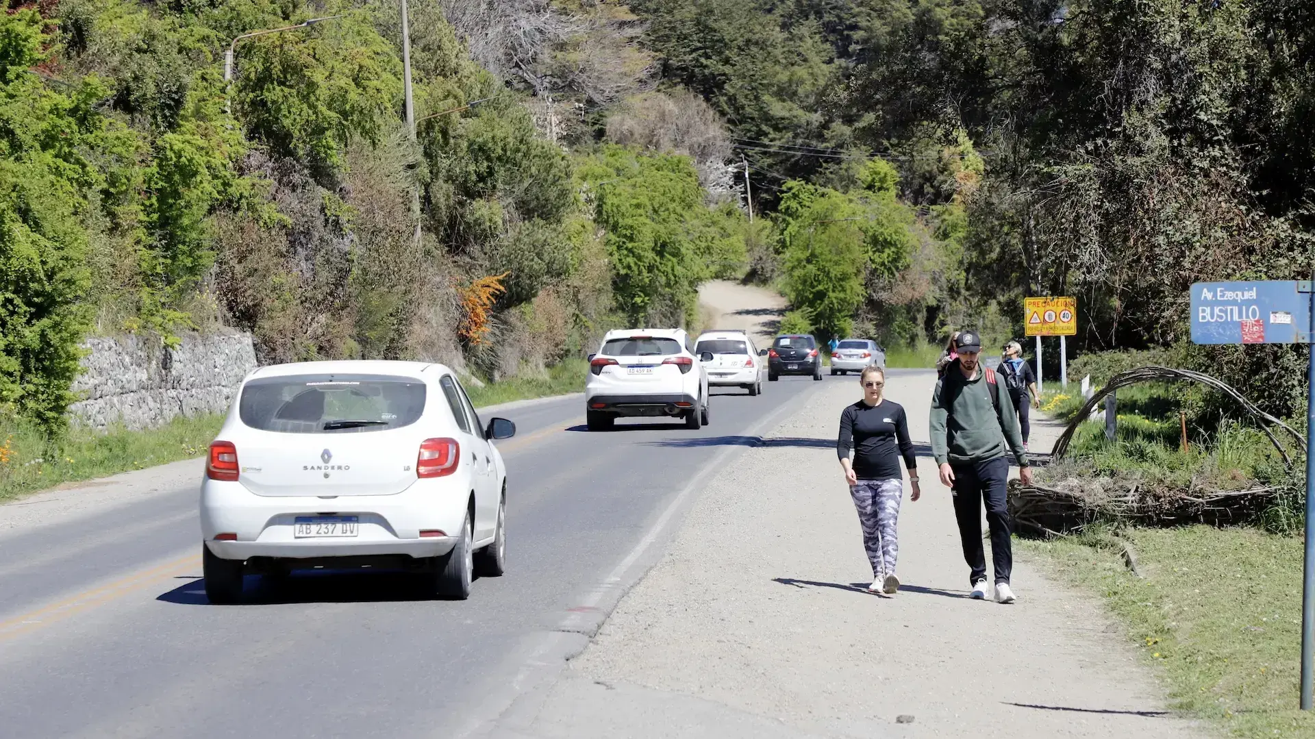 Bariloche: la Legislatura aprobó la cesión de la avenida Bustillo al Municipio Bariloche: la Legislatura aprobó la cesión de la avenida Bustillo al Municipio