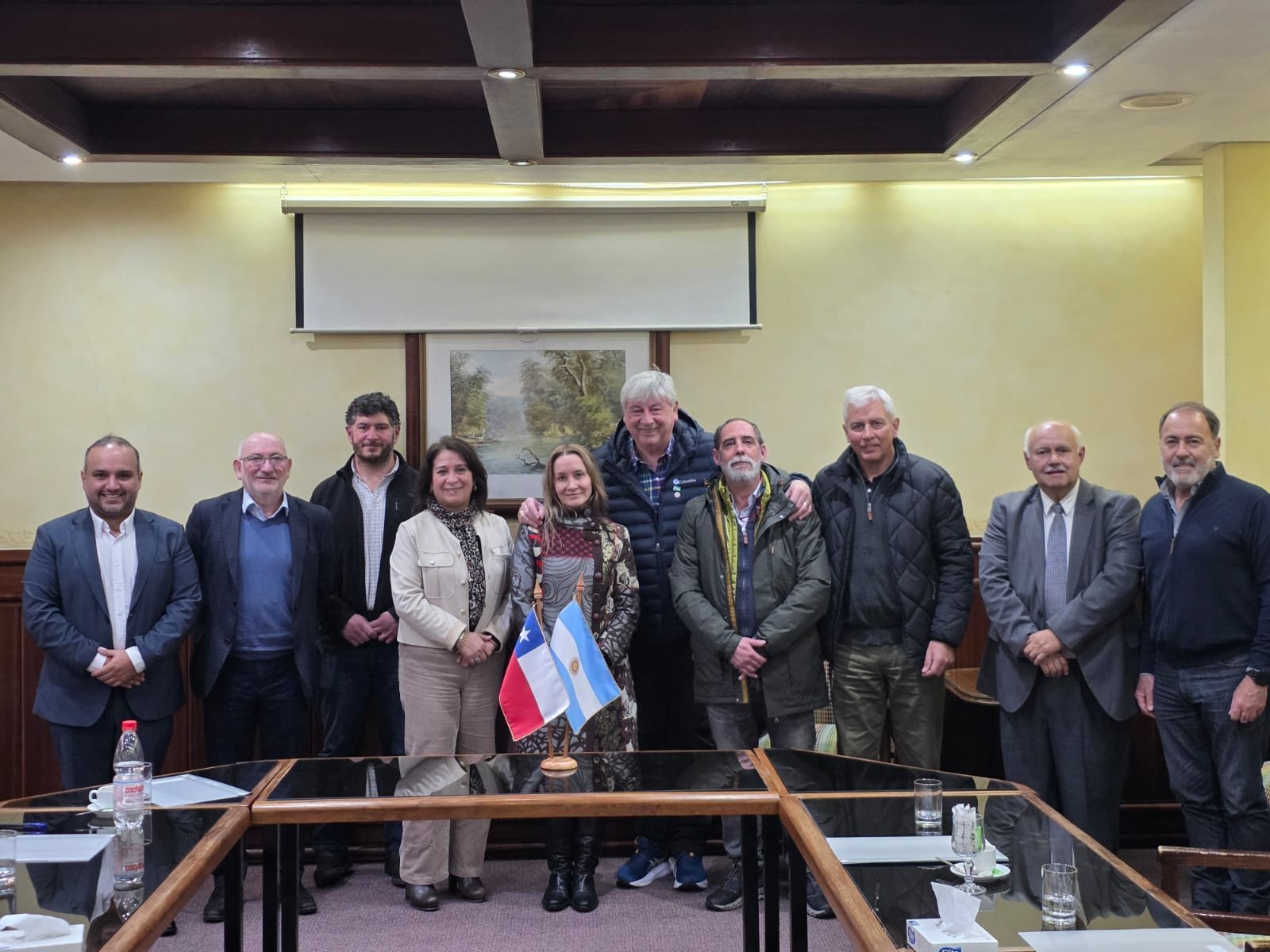 Bariloche y Valdivia avanzan en una agenda común de turismo, producción y comercio