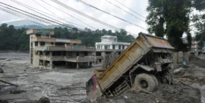 Inundaciones en Nepal: asciende a 469 la cifra de muertos y continúa la búsqueda de cientos de personas desaparecidas