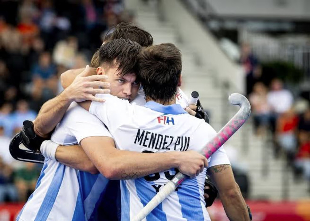 Los Leones golearon 7-1 a Nueva Zelanda y avanzaron a la segunda fase del Mundial de hockey