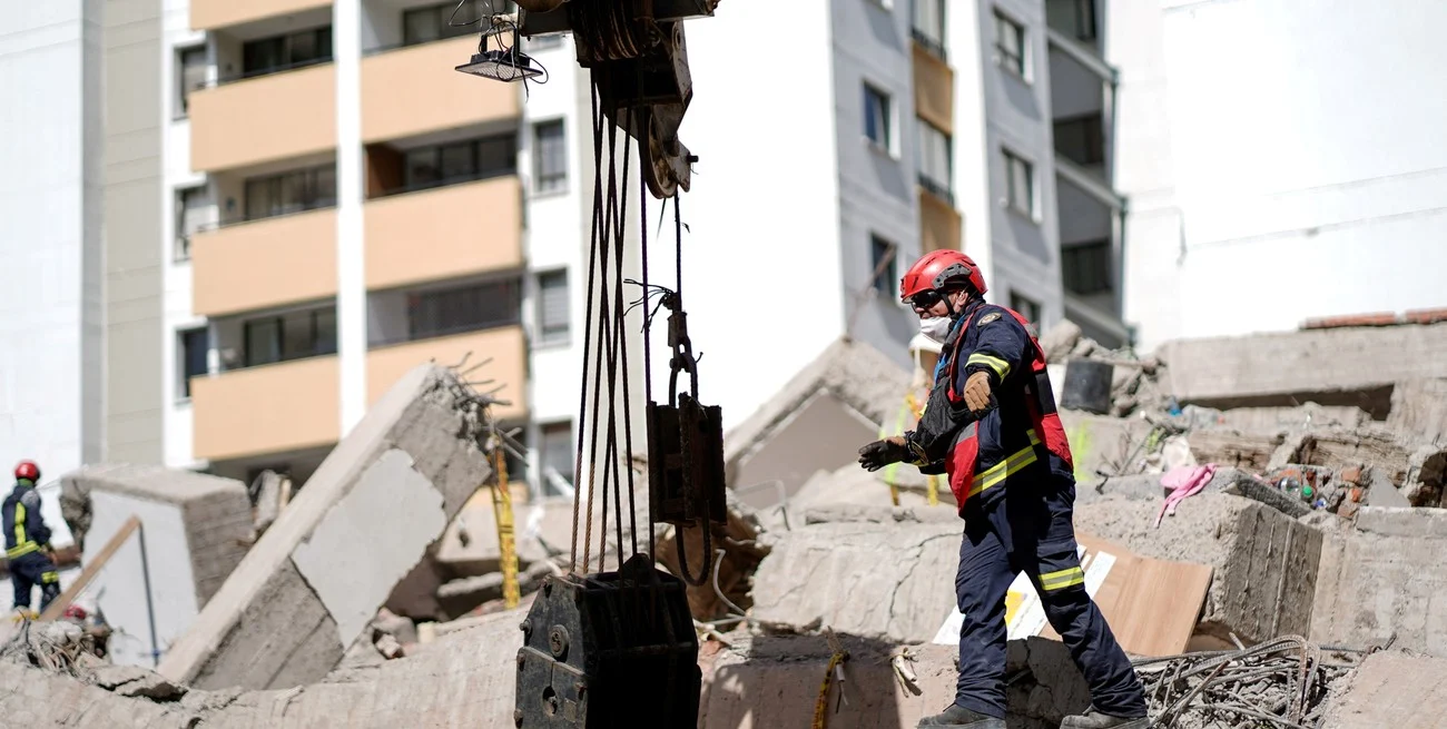 Terremoto en Colombia: la cifra de muertos asciende a 281 y hay 379 desaparecidos Terremoto en Colombia: la cifra de muertos asciende a 281 y hay 379 desaparecidos