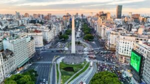 Cielo mayormente nublado y sin lluvias: así estará el clima este lunes en Buenos Aires