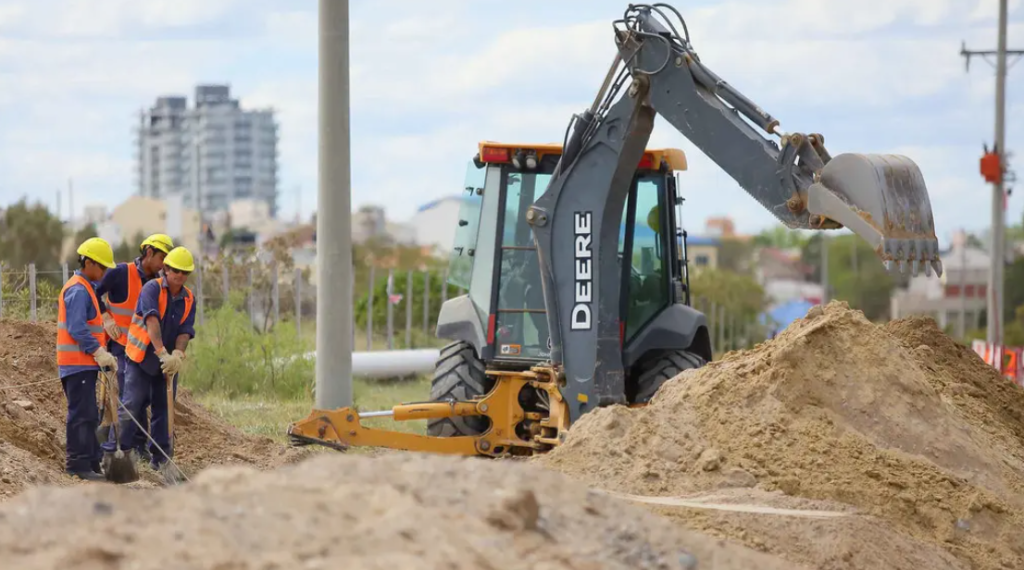 Río Negro canceló la sexta cuota del Plan Castello y redujo fuerte el peso de la deuda