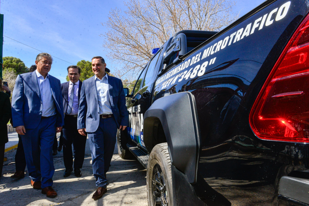 Figueroa destacó los resultados contra el narcotráfico y anunció 500 nuevos patrulleros para Neuquén Figueroa destacó los resultados contra el narcotráfico y anunció 500 nuevos patrulleros para Neuquén