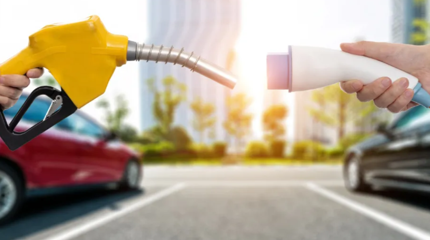 La transición eléctrica avanza en Argentina, pero los motores a combustión seguirán siendo mayoría en 2031
