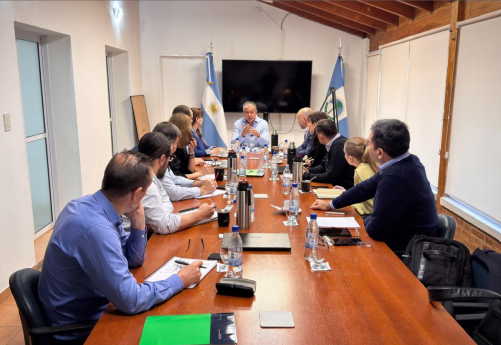 Figueroa reunió a su Gabinete y prepara un balance de gestión en Neuquén