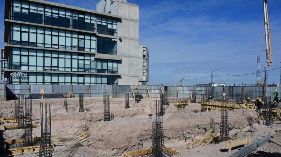 Avanza la construcción del tercer edificio del Polo Científico Tecnológico de Neuquén