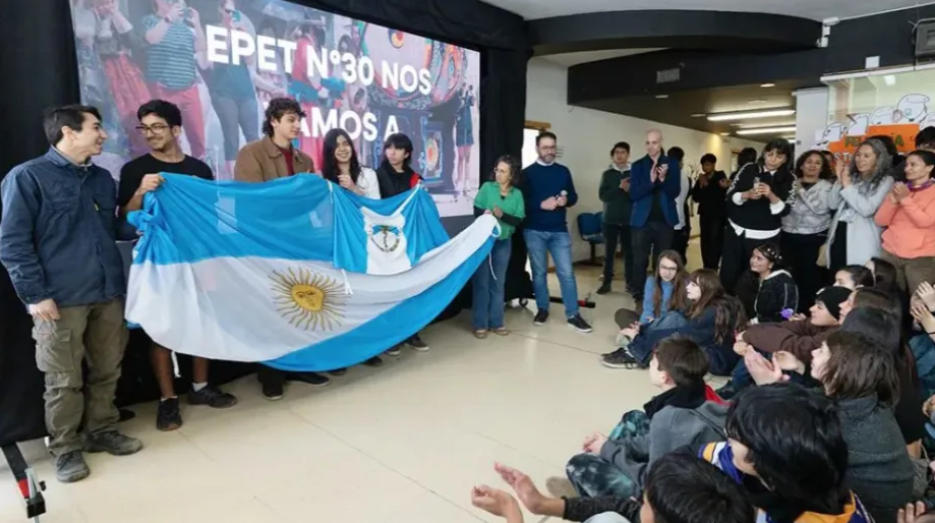 Cinco estudiantes de San Martín de los Andes representarán a Argentina en el Mundial de Robótica de Corea del Sur