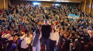 Máximo Kirchner defendió un proyecto para aplicar un impuesto del 3% a las transferencias de capital al exterior