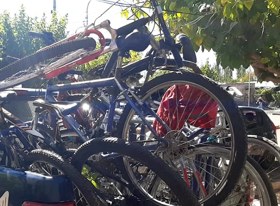 Movilidad sustentable: estudiantes de la UNRN en Viedma podrían acceder a bicicletas recuperadas