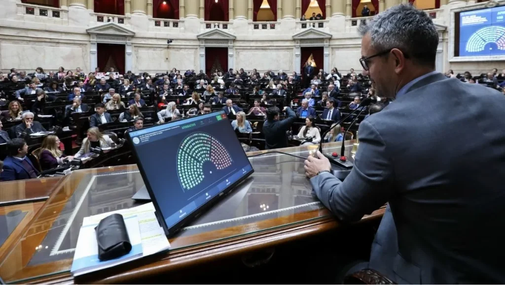 Diputados: la oposición logró quórum y aceleró el tratamiento de la emergencia en Discapacidad y el endeudamiento familiar