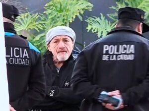 Gustavo Sofovich chocó contra una moto en Palermo: una joven fue hospitalizada y el test de alcoholemia dio negativo