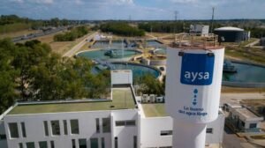Privatización de AySA: se abrieron las ofertas técnicas y hay dos empresas en carrera
