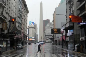 Jueves nublado y con probabilidad de tormentas en Buenos Aires: cómo estará el tiempo