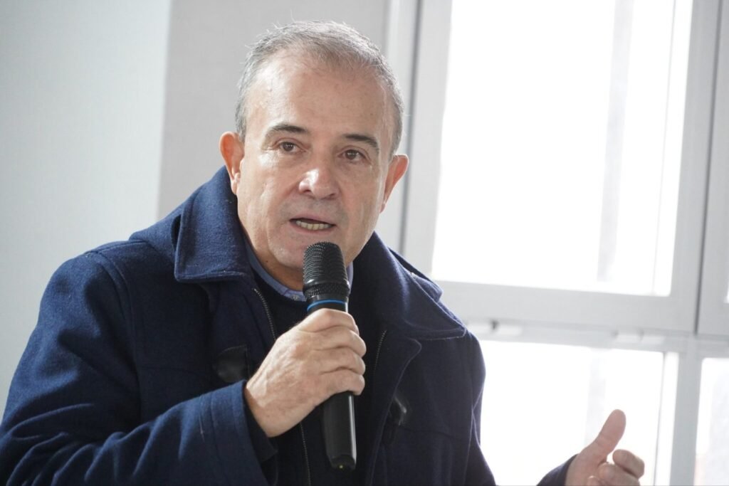 Pesatti: “El presente también es un texto”