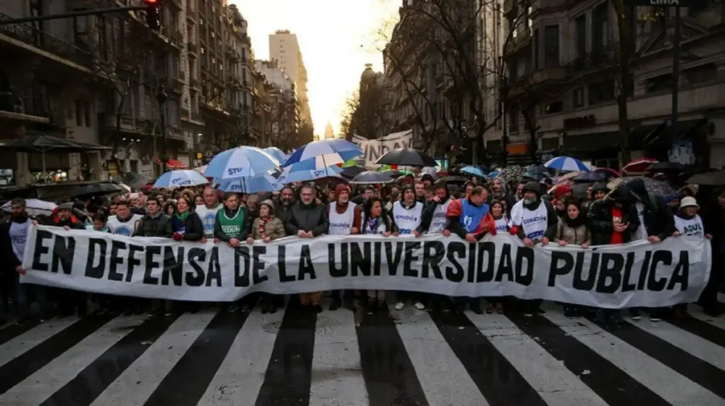 La Justicia declaró inconstitucional el decreto que frenaba la ley de financiamiento universitario