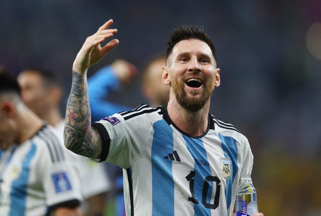 El particular posteo de Messi con el buzo de la Selección que se volvió viral