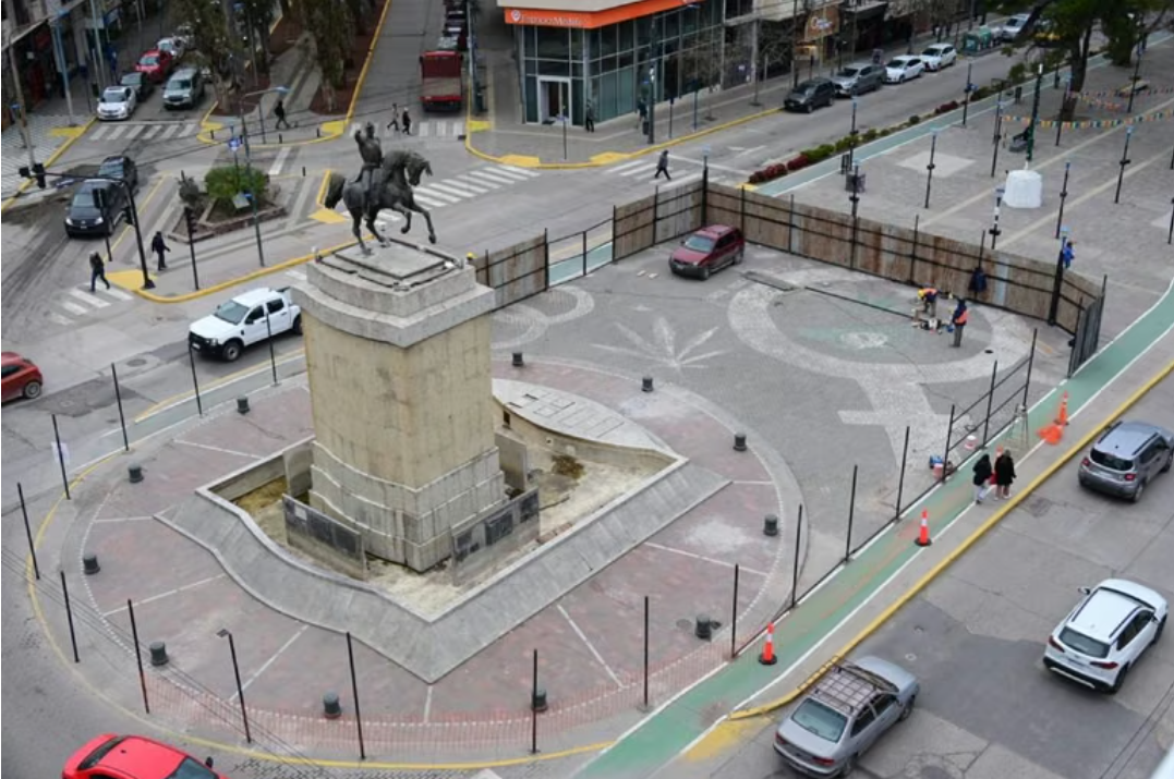 El Monumento a San Martín de Neuquén tiene fecha de reapertura: cuándo terminarán las obras El Monumento a San Martín de Neuquén tiene fecha de reapertura: cuándo terminarán las obras