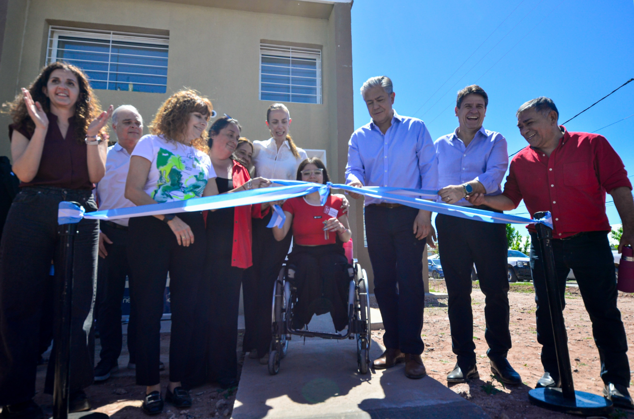 Neuquén completó la entrega de 102 viviendas en Cuenca XV y proyecta construir otras 158