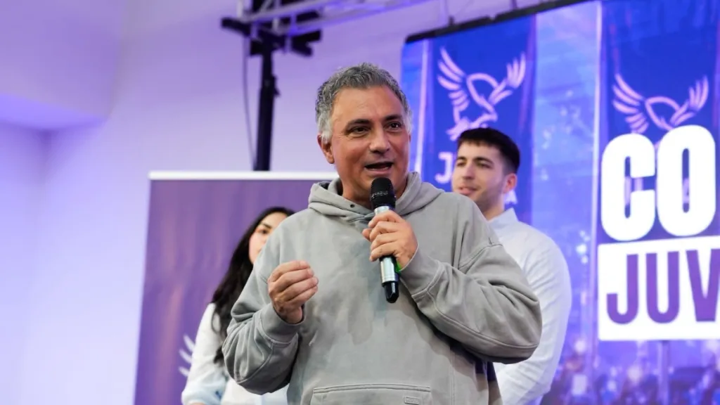 Pareja encabezó el Congreso Provincial de la Juventud de LLA y pidió consolidar el proyecto de Milei en Buenos Aires