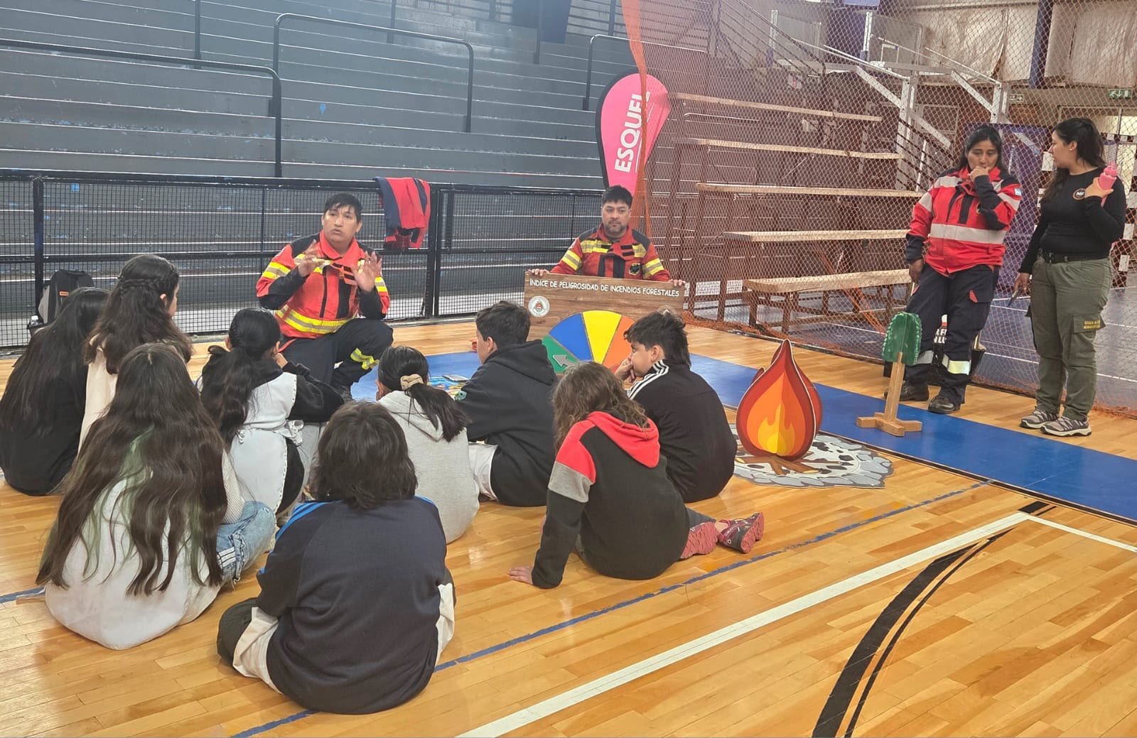 Chubut realiza una campaña educativa para prevenir incendios forestales