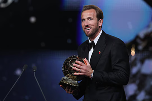 Harry Kane ganó el Balón de Oro 2026: Messi terminó quinto y Mbappé y Yamal completaron el podio