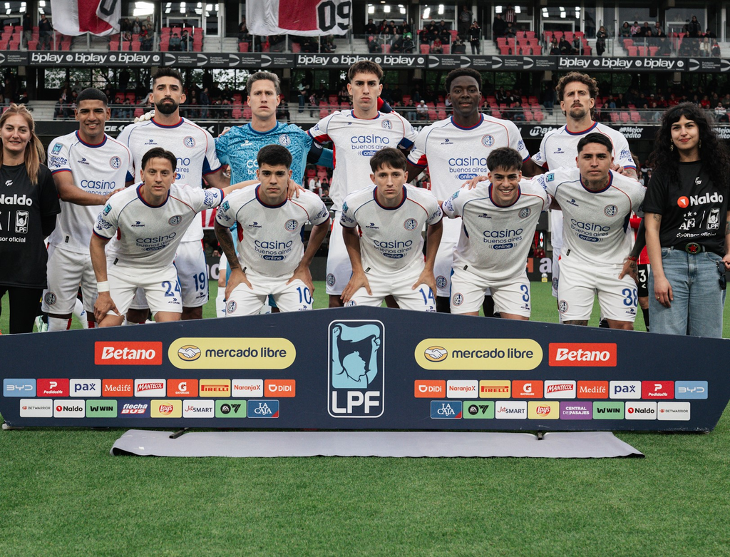 San Lorenzo lo ganó en la última ante Estudiantes y quedó cerca de los playoffs del Clausura