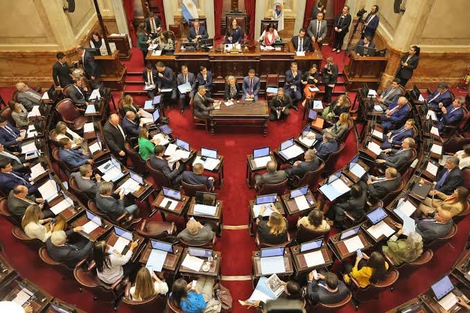 LLA y el peronismo se disputan las bancas del Consejo de la Magistratura y crece la tensión en el Senado