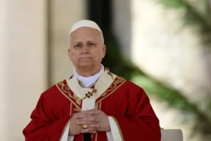 El Papa León XIV recibió el alta médica y retomará sus actividades públicas en el vaticano